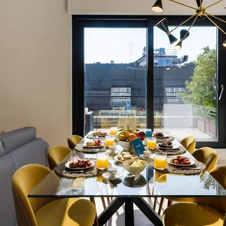Lovely With Terrace Near Duomo Cathedral * Milan